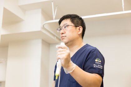 膀胱鏡検査